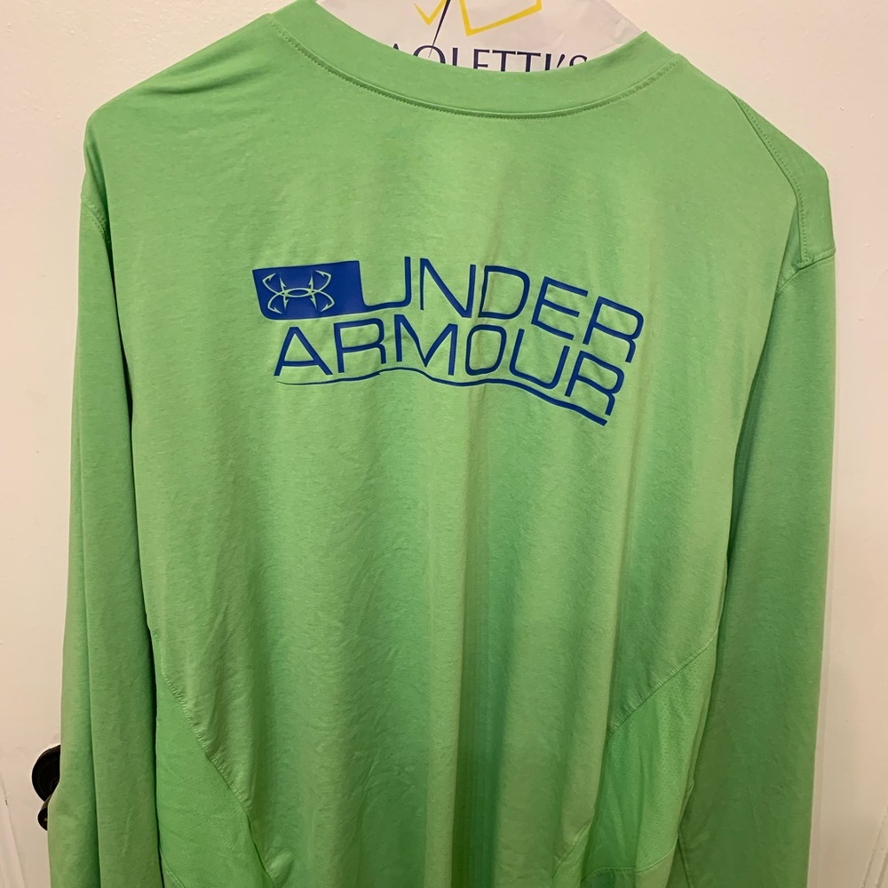 Under Armour long sleeve sport workout shirt